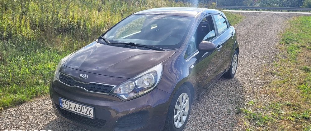 Kia Rio cena 29900 przebieg: 257000, rok produkcji 2014 z Sompolno małe 46